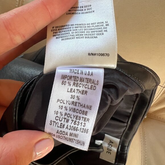 Agolde | Agda recycled leather-blend mini skirt in black - Picture 5 of 5